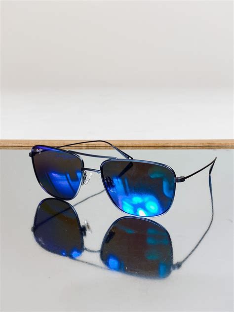 Mikioi Polarized Sunglasses .